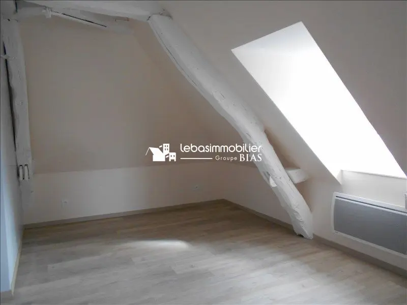 Bureau à louer - Alvimare (76640) - 44 m² - 460 €/mois