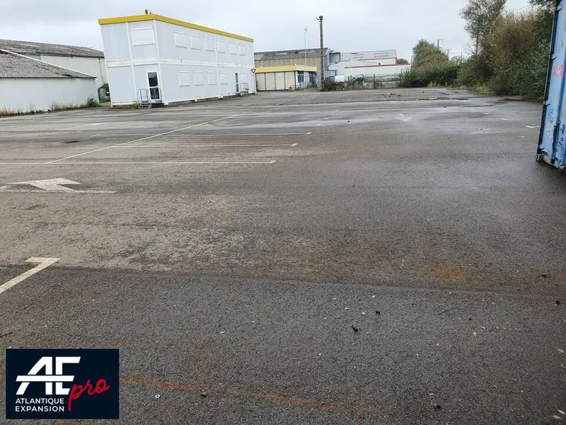 A louer Terrain 2500m² Donges