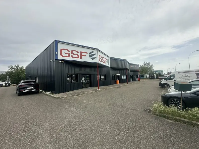 A louer Locaux d'activité 237.27m² Souffelweyersheim