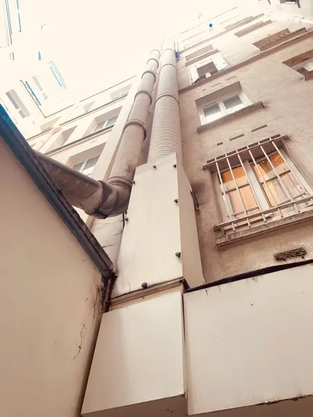 Fonds de commerce à vendre - Cafés et bars - Paris 07 (75007) - 573 000 €