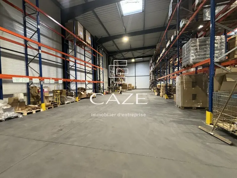 Entrepôt / Activité à louer - Saint-Magne-De-Castillon (33350) - 1643 m² - 9 ...