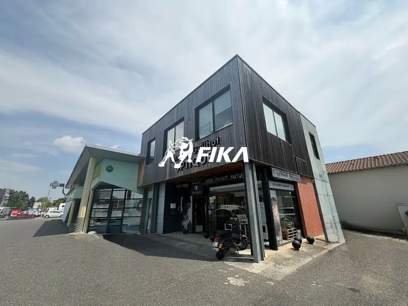Bureau à louer - Fonbeauzard (31140) - 106 m² - 1 043 €/mois