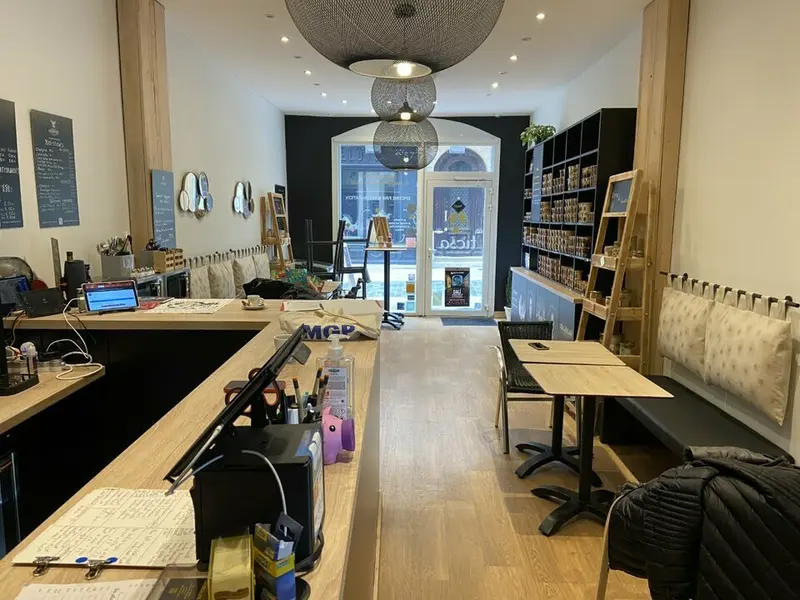 BORDEAUX CENTRE FDC DE PATISSERIE A VENDRE 