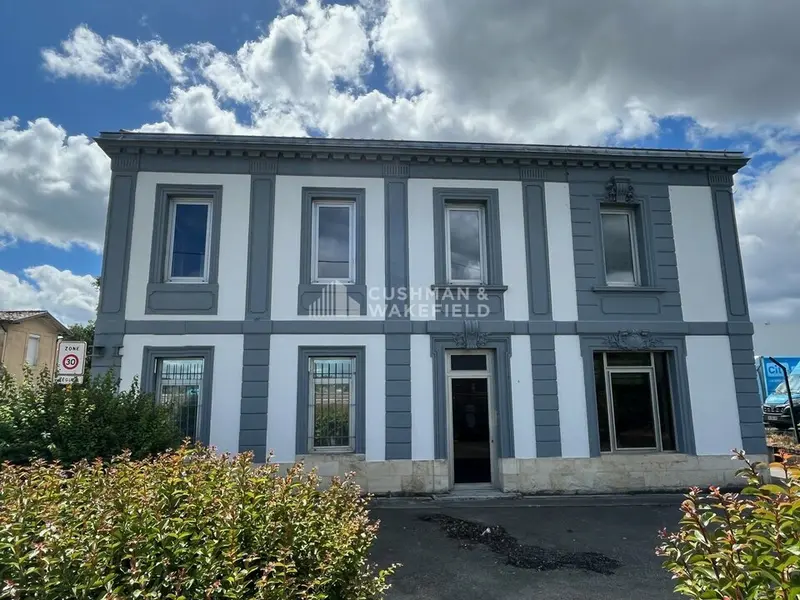 Bureau à louer - Bègles (33130) - 65 m² - 800 €/mois
