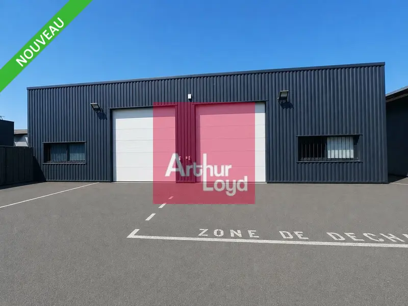 AUBIERE A LOUER DEPOT 180 M²