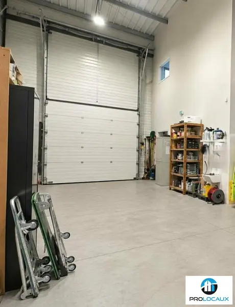 A louer Locaux d'activité 230m² Gleizé