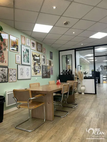 À VENDRE  LOCAL COMMERCIAL / BUREAUX  HYPER CENTRE