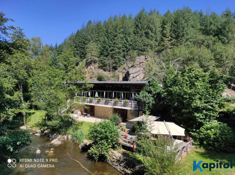 A vendre Fonds de commerce 200m² 