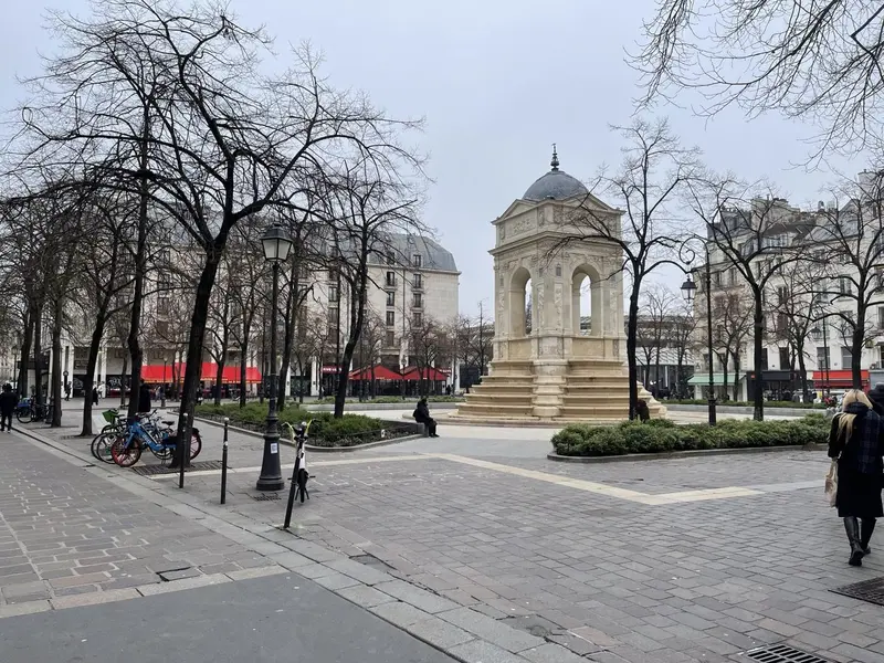 140 couverts - Terrasse 46 couverts - Affaire très rentable